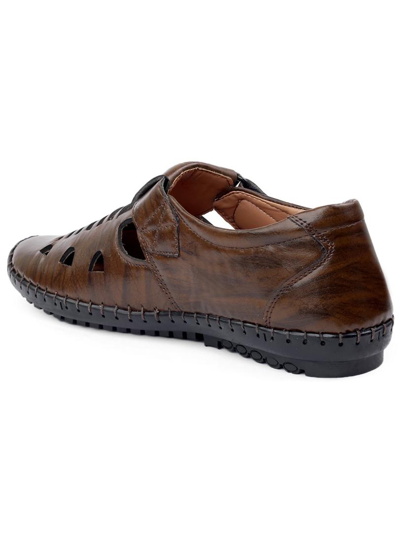 brown ethnic sandal - 19207582 - Standard Image - 3