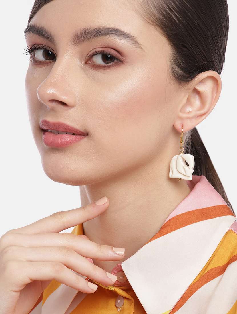 beige metal drop earring - 19207911 - Standard Image - 3