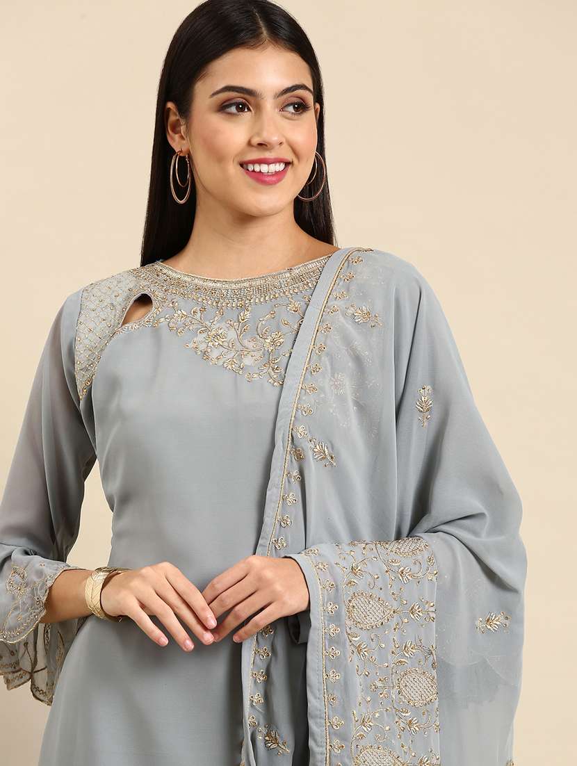 embroidered unstitched suit set - 19220990 - Standard Image - 3