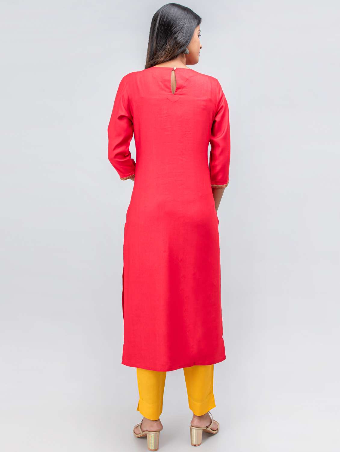 pink embroidered straight kurta - 19225364 -  Standard Image - 3