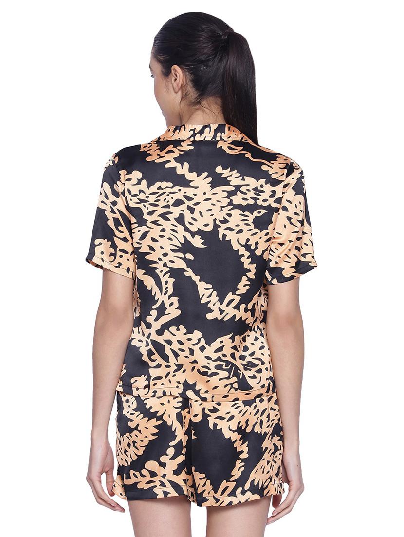 women printed shorts night suit set - 19293969 - Standard Image - 3