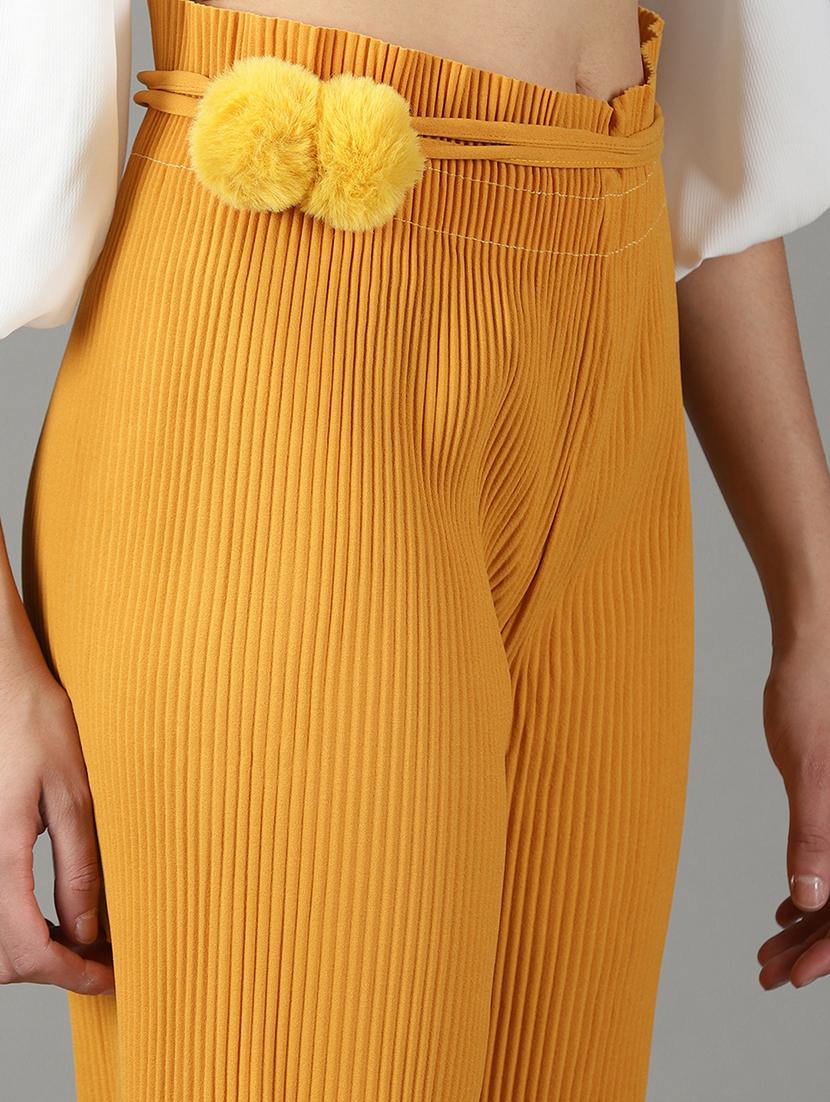 yellow solid trouser - 19295317 - Standard Image - 5