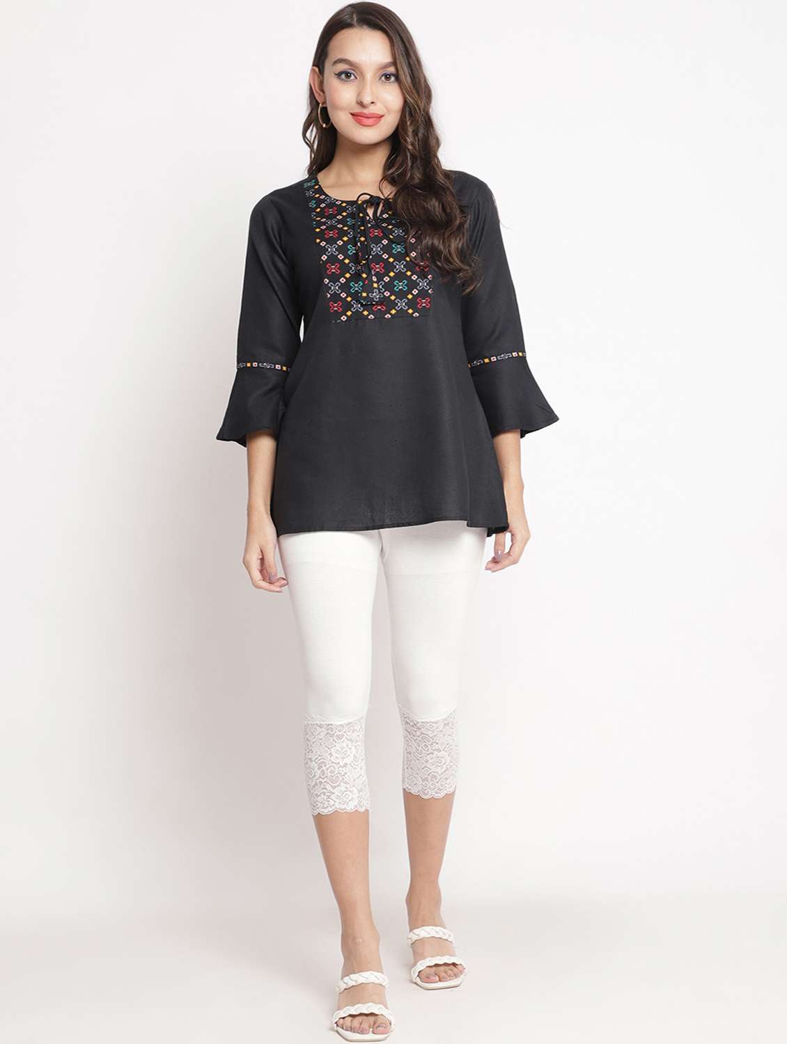 white solid leggings capri - 19295521 - Standard Image - 3