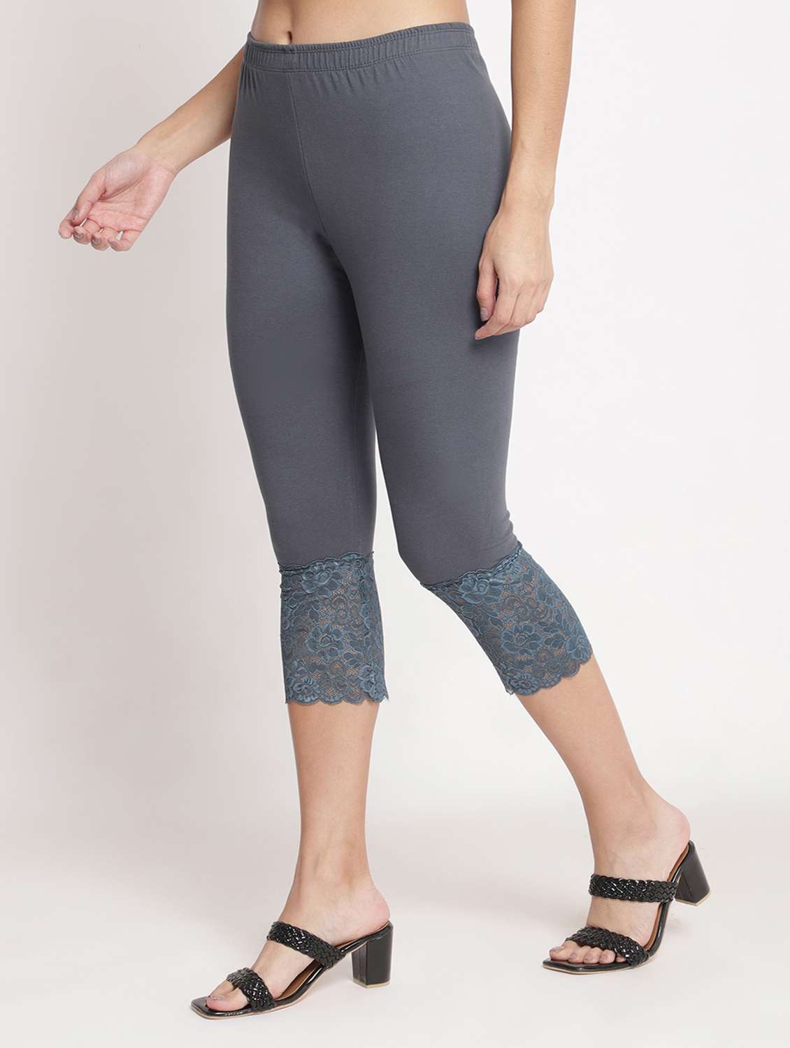 pack of 3 solid leggings capri - 19295568 -  Standard Image - 3