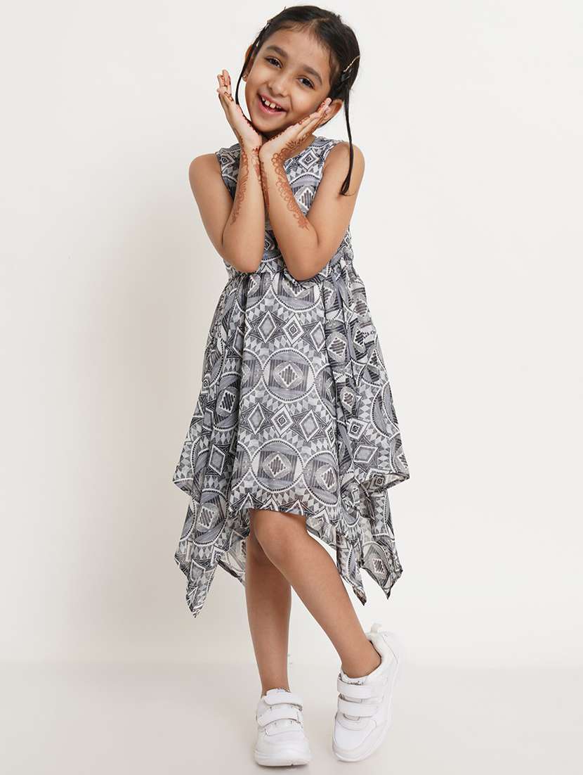 girls round neck sleeveless frock - 19298231 -  Standard Image - 3