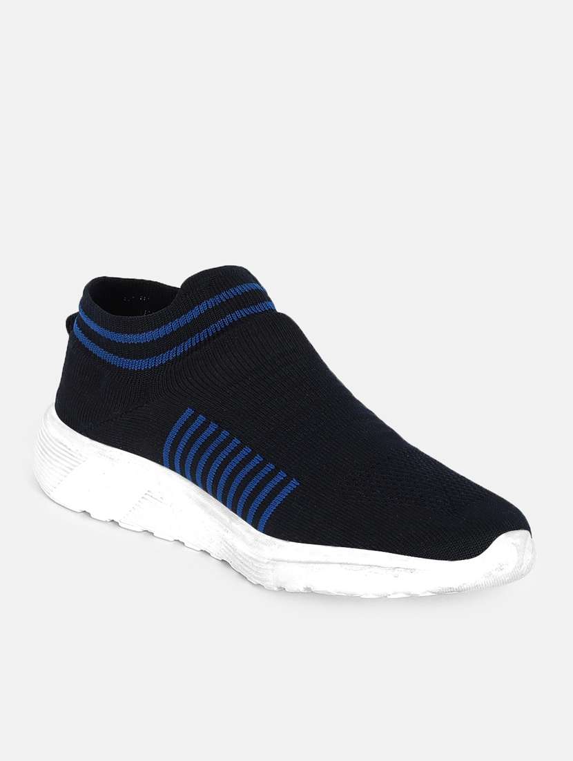Buy online Black Mesh Sport Shoes from Footwear for Men by Jump