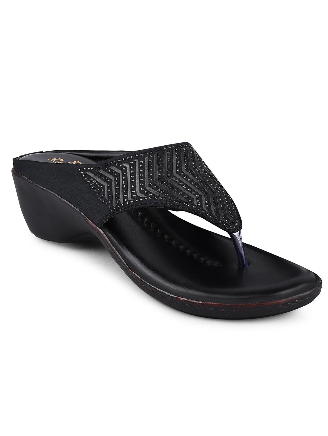 women black slip on flats sandals - 19303777 - Zoom Image - 0