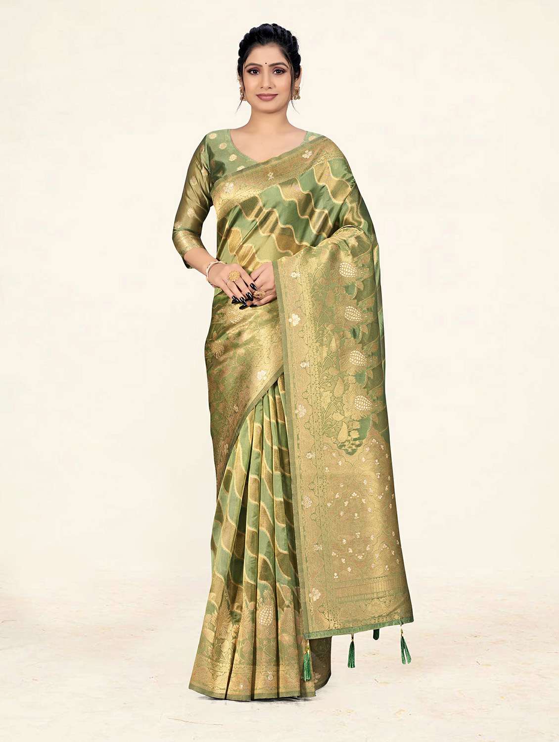 self design woven saree - 19304703 - Zoom Image - 0