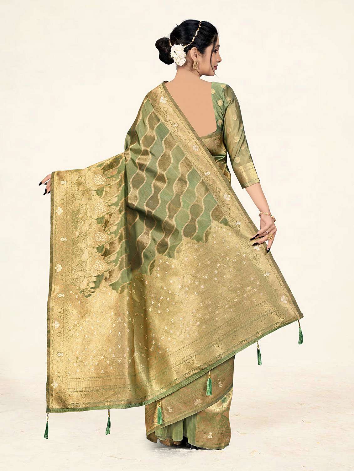 self design woven saree - 19304703 - Standard Image - 3