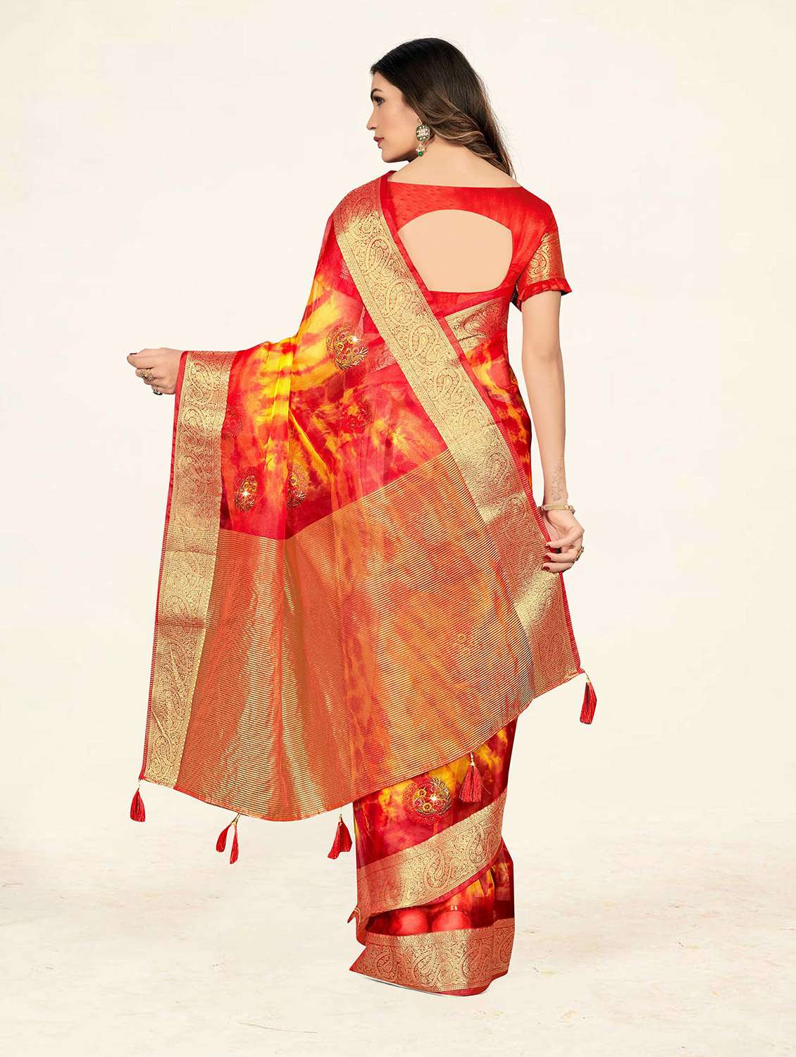 self design printed woven saree - 19304725 - Standard Image - 3