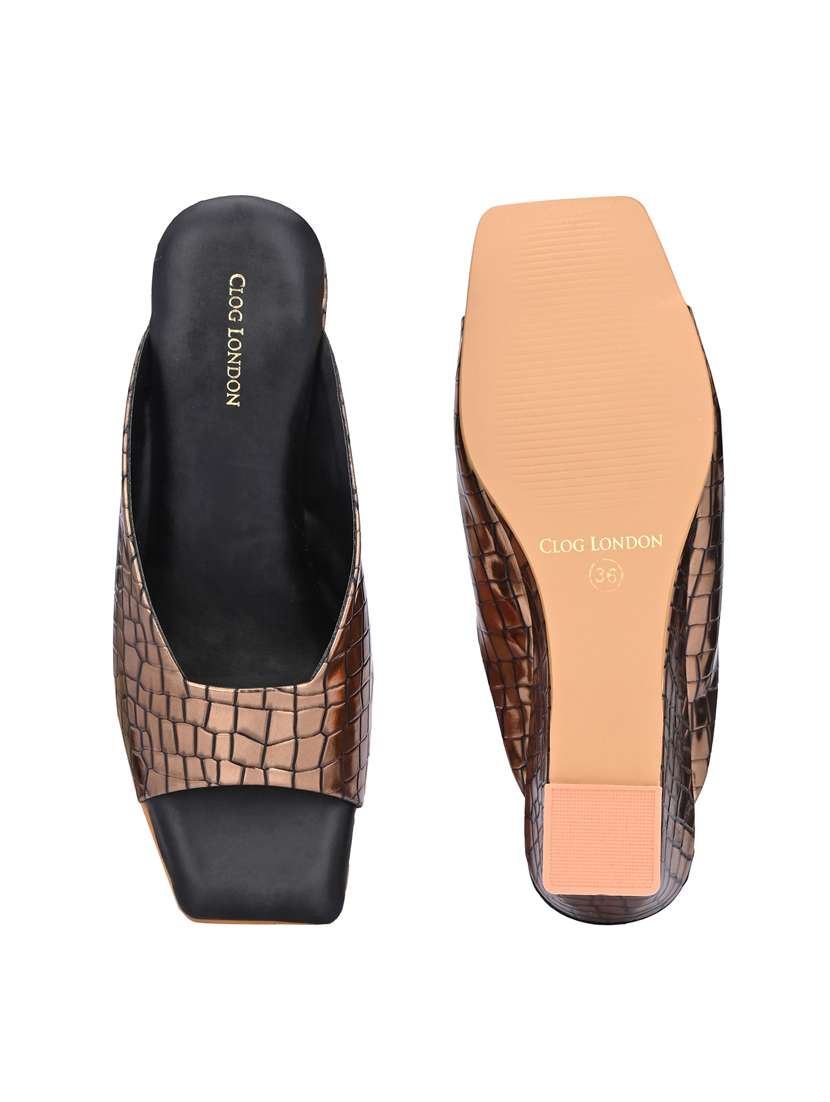 women slip on wedge heel - 19313867 -  Standard Image - 5