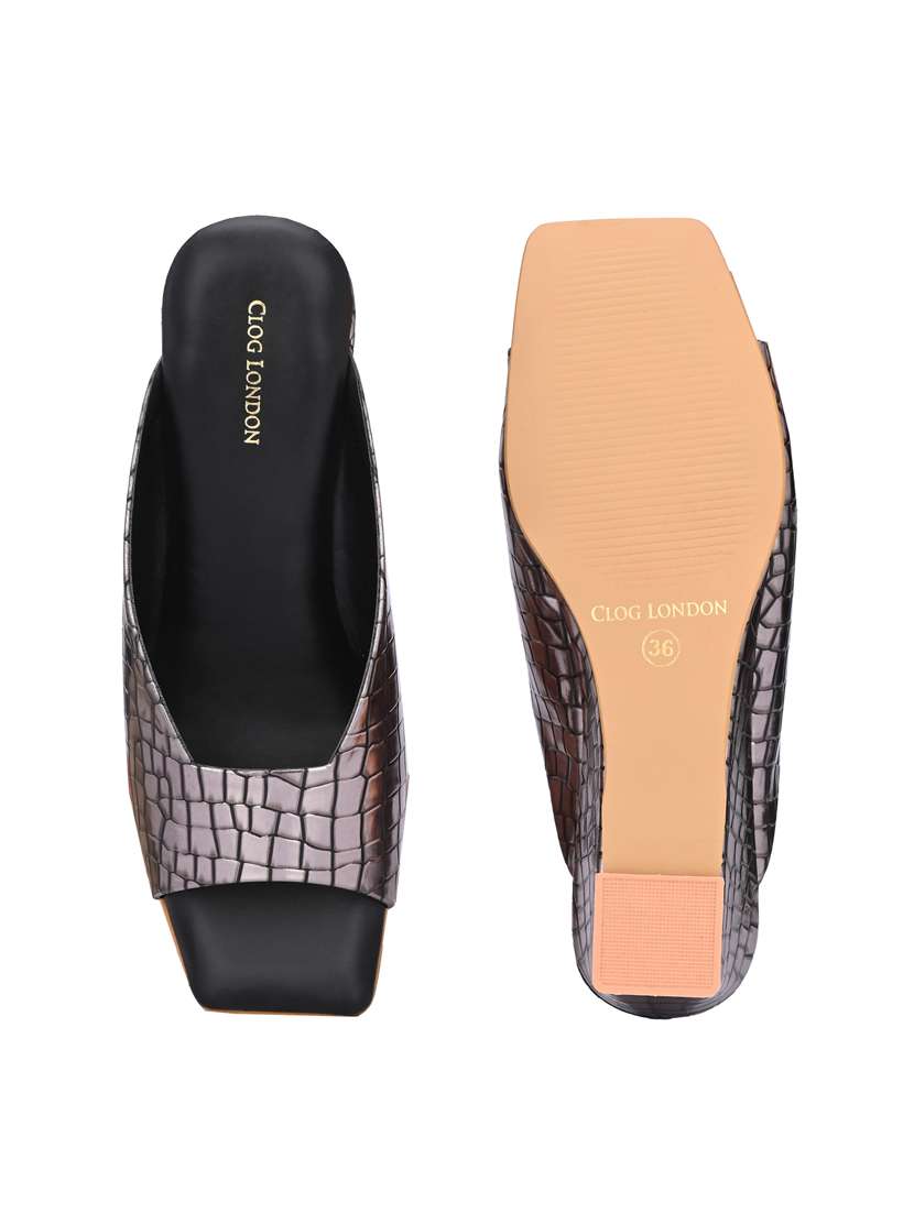 women slip on wedge heel - 19313868 -  Standard Image - 5