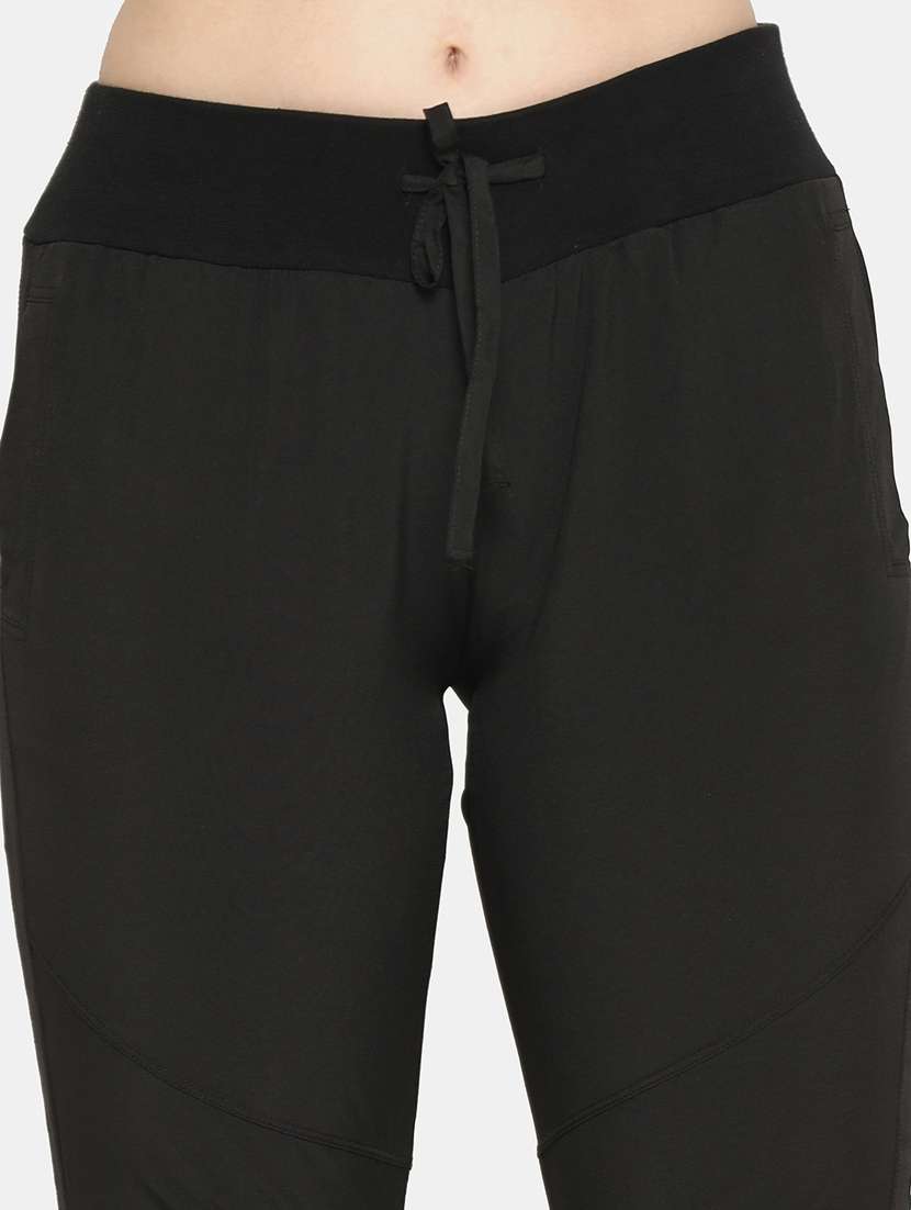 black mid rise yoga pants - 19328677 - Standard Image - 5
