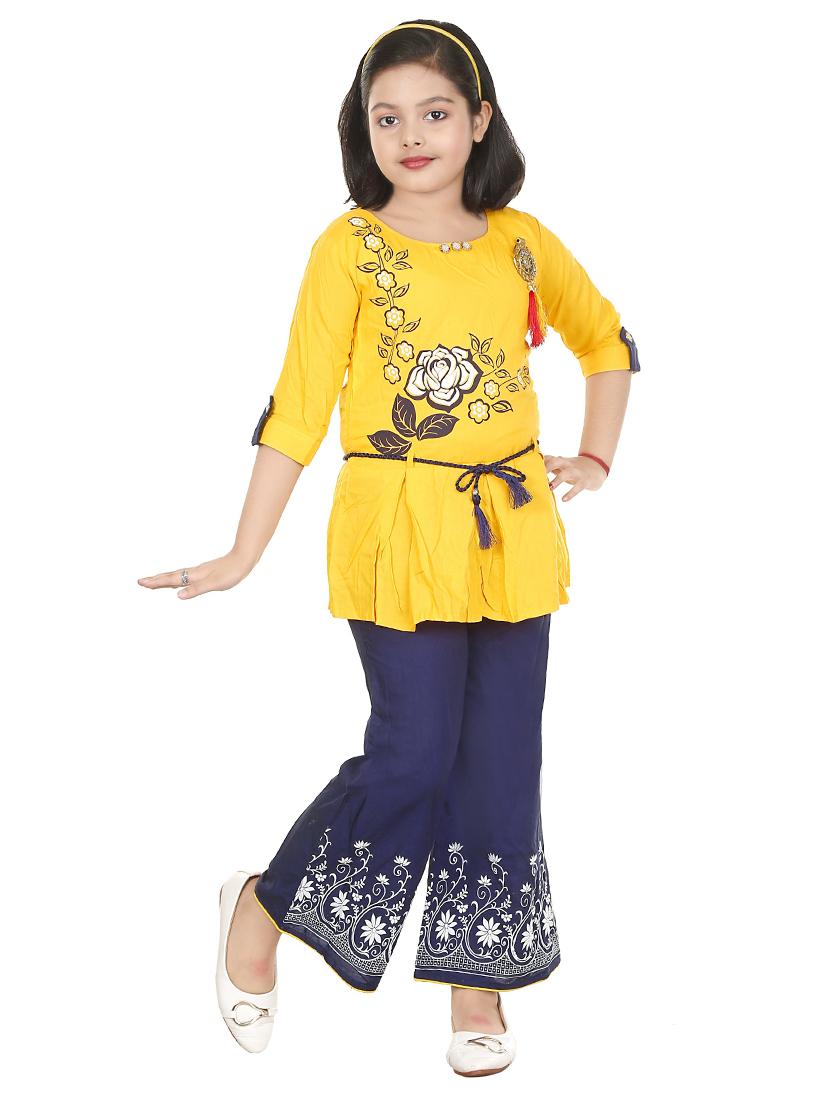 girls printed full length sets 