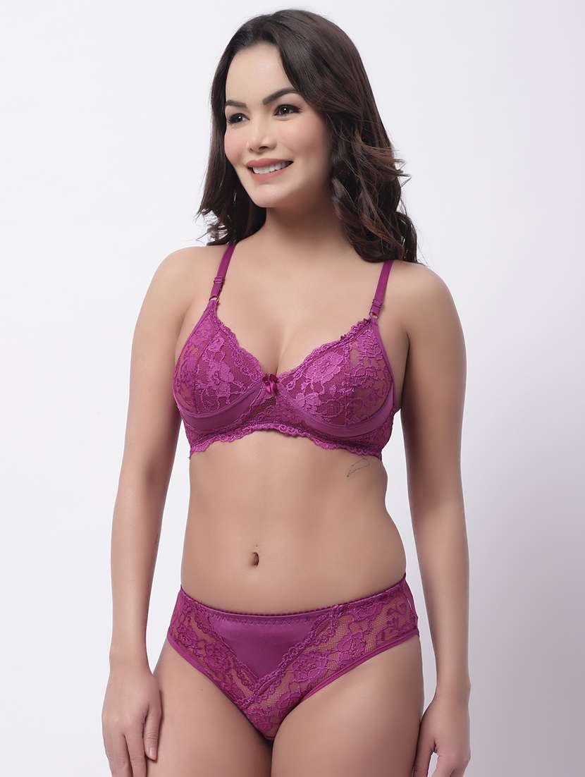 lace detailed bras and panty set - 19351295 - Zoom Image - 0