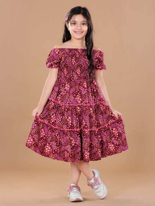 girls off shoulder short sleeves frock - 19370765 -  Standard Image - 0