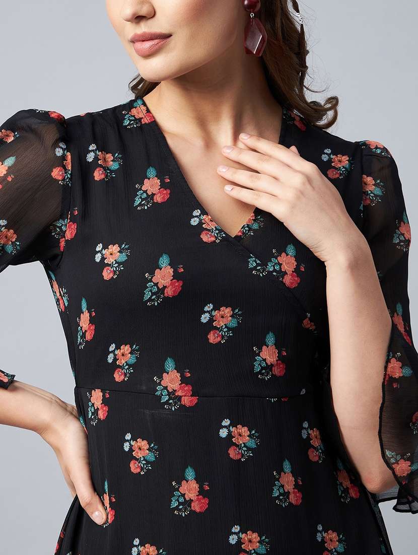 women floral print puff sleeves tiered dress - 19371191 -  Standard Image - 5