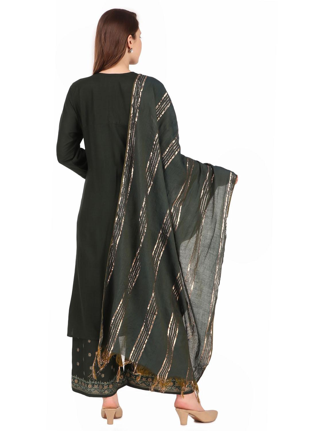embroidered kurta and palazzo set - 19408258 - Standard Image - 3