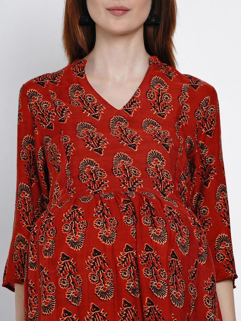 red printed maternity wear - 19409507 - Standard Image - 5