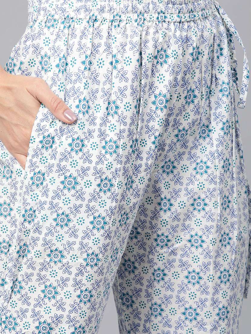 printed nightwear set - 19412766 -  Standard Image - 5