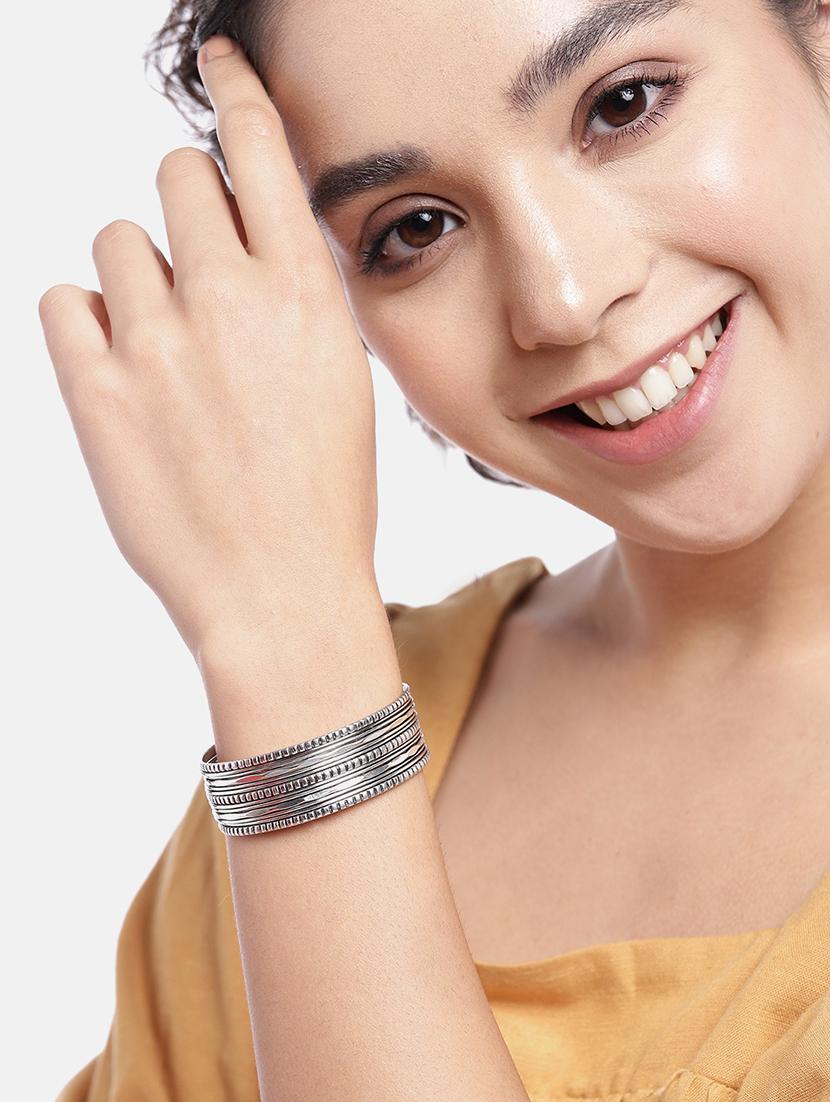 women silver-plated cuff bracelet - 19413424 - Standard Image - 3