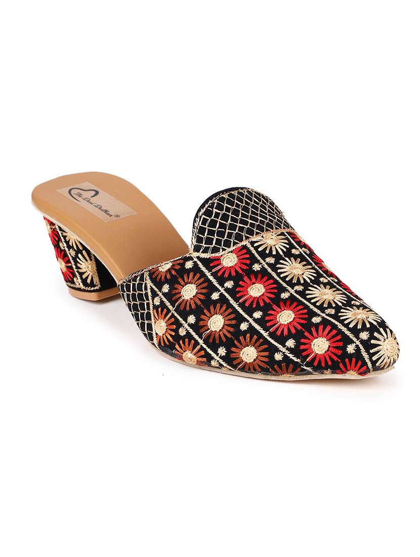 embellishe ethnic sandal