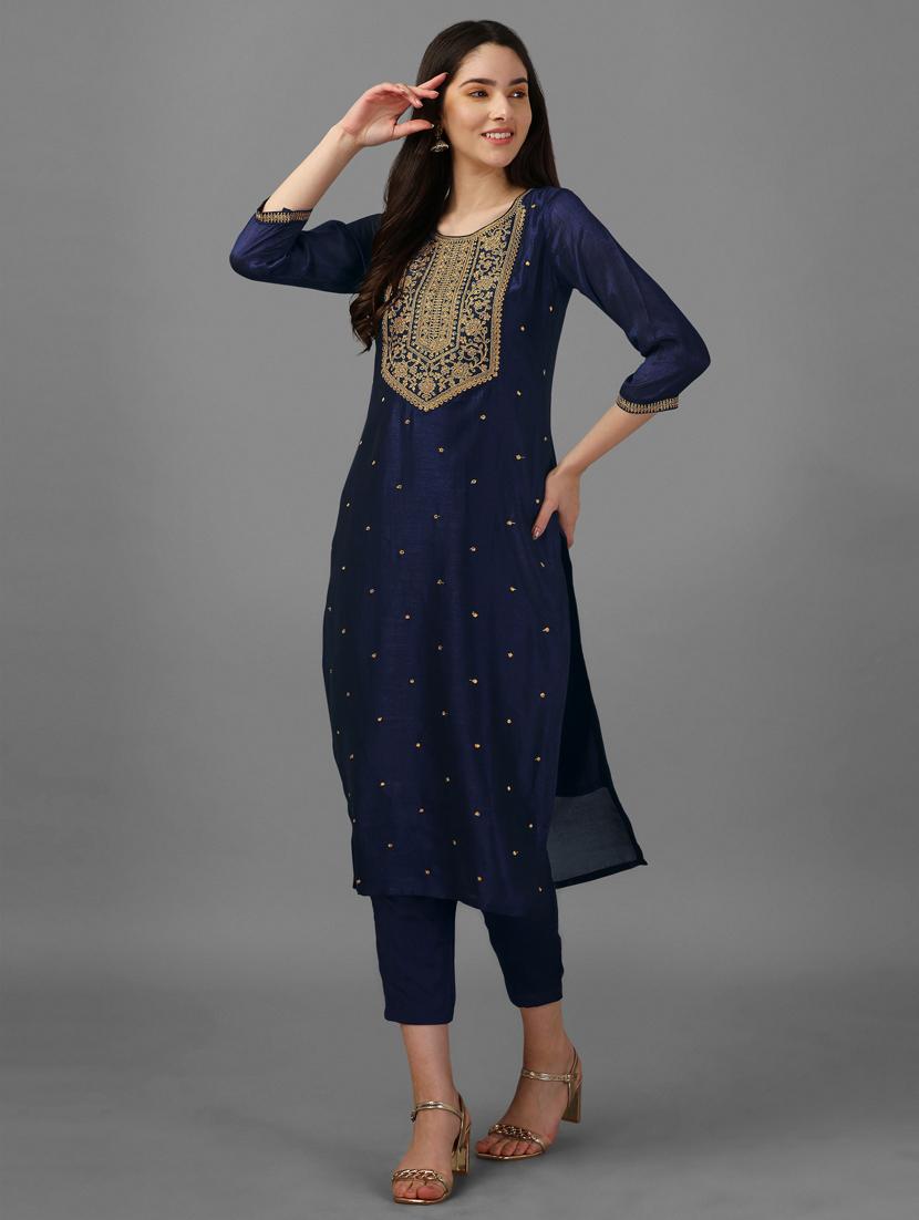 self design silk blend straight kurta - 19451990 - Zoom Image - 0