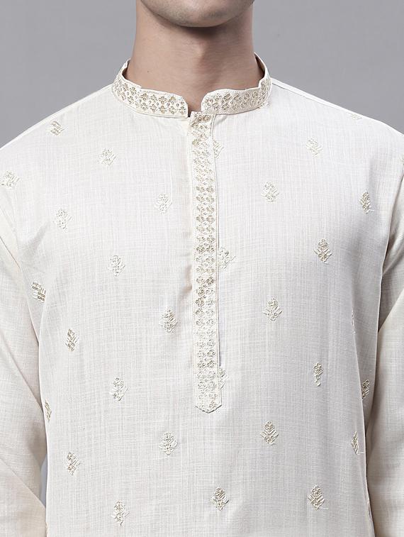 white embroidered kurta pyjama set - 19453332 - Standard Image - 5