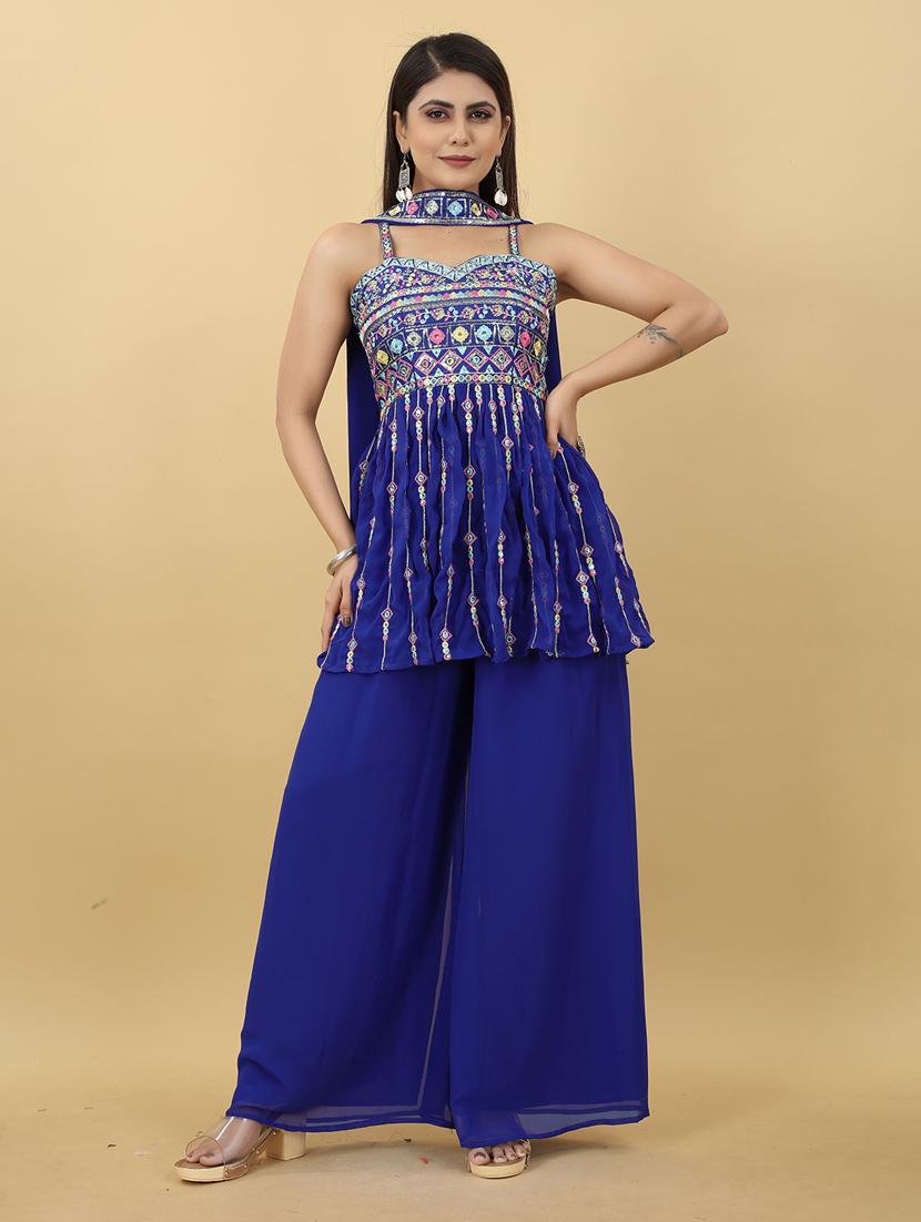 embroidered top bottom set - 19454949 - Zoom Image - 0