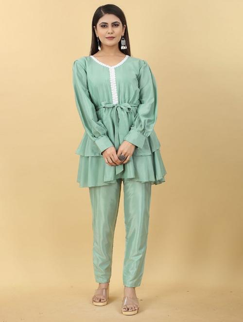 green self design fusion set - 19454962 - Standard Image - 0