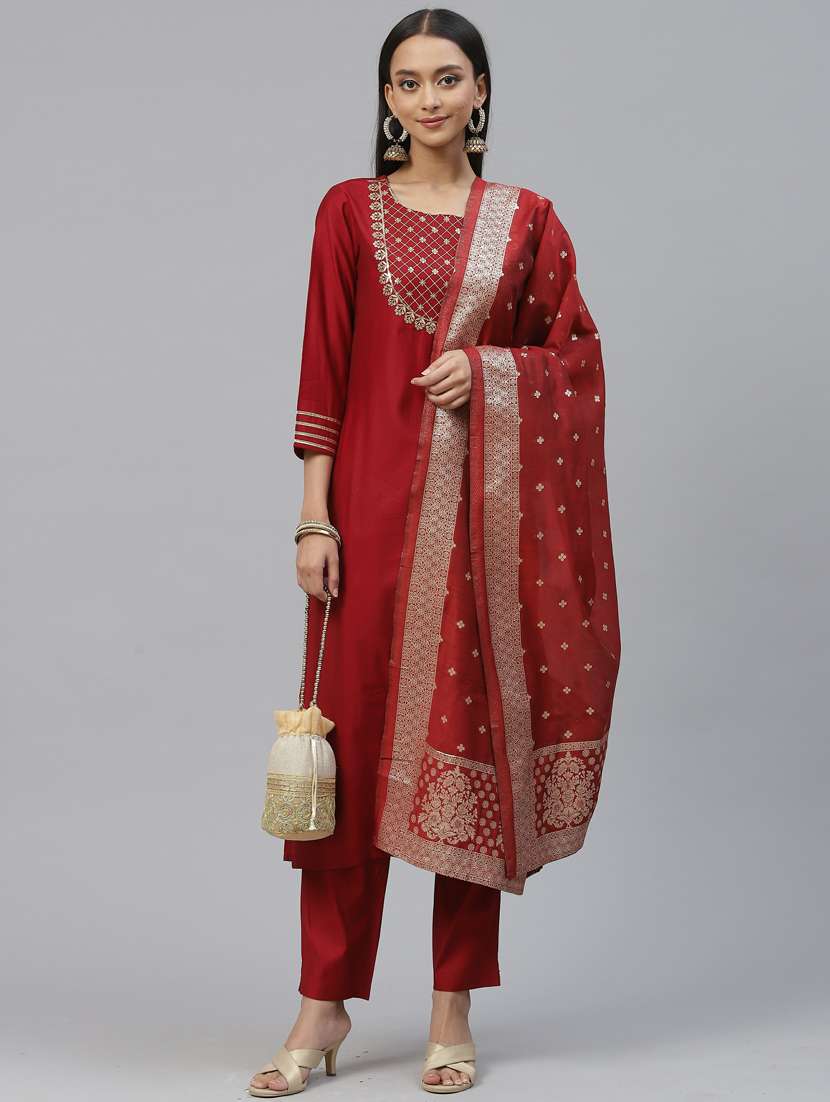red self design kurta, pant & dupatta set