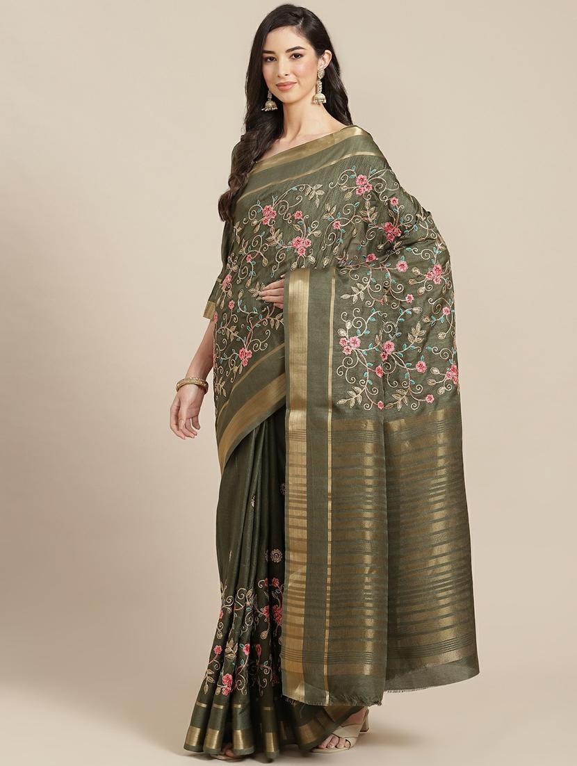green self design saree with blouse - 19473231 -  Zoom Image - 0