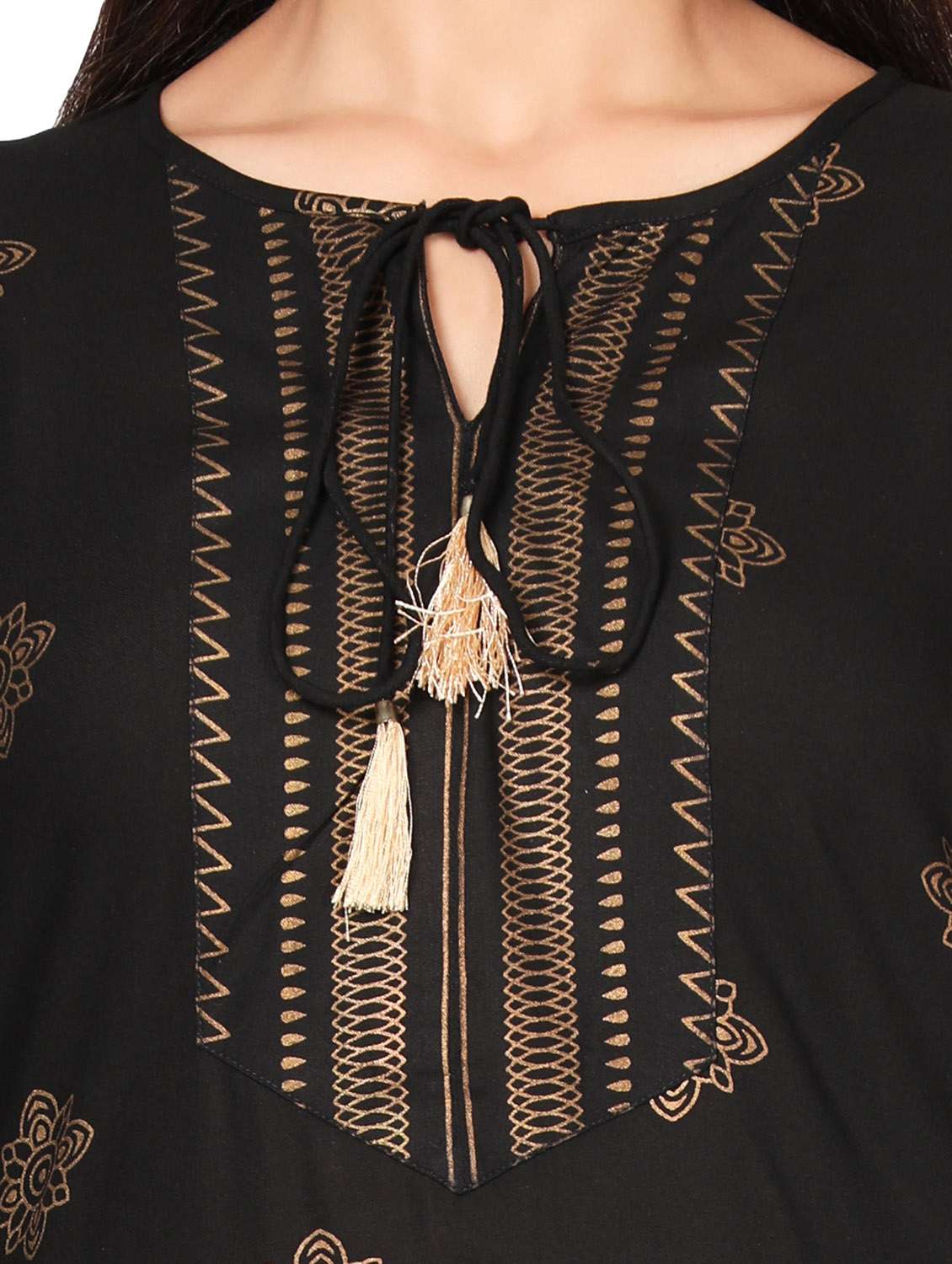 Key Hole Neck A-line Tunic - 19475218 -  Standard Image - 5