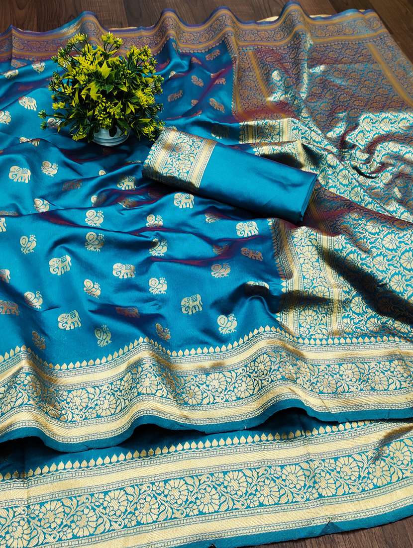 light blue silk blend banarasi saree with blouse - 19475967 - Standard Image - 3