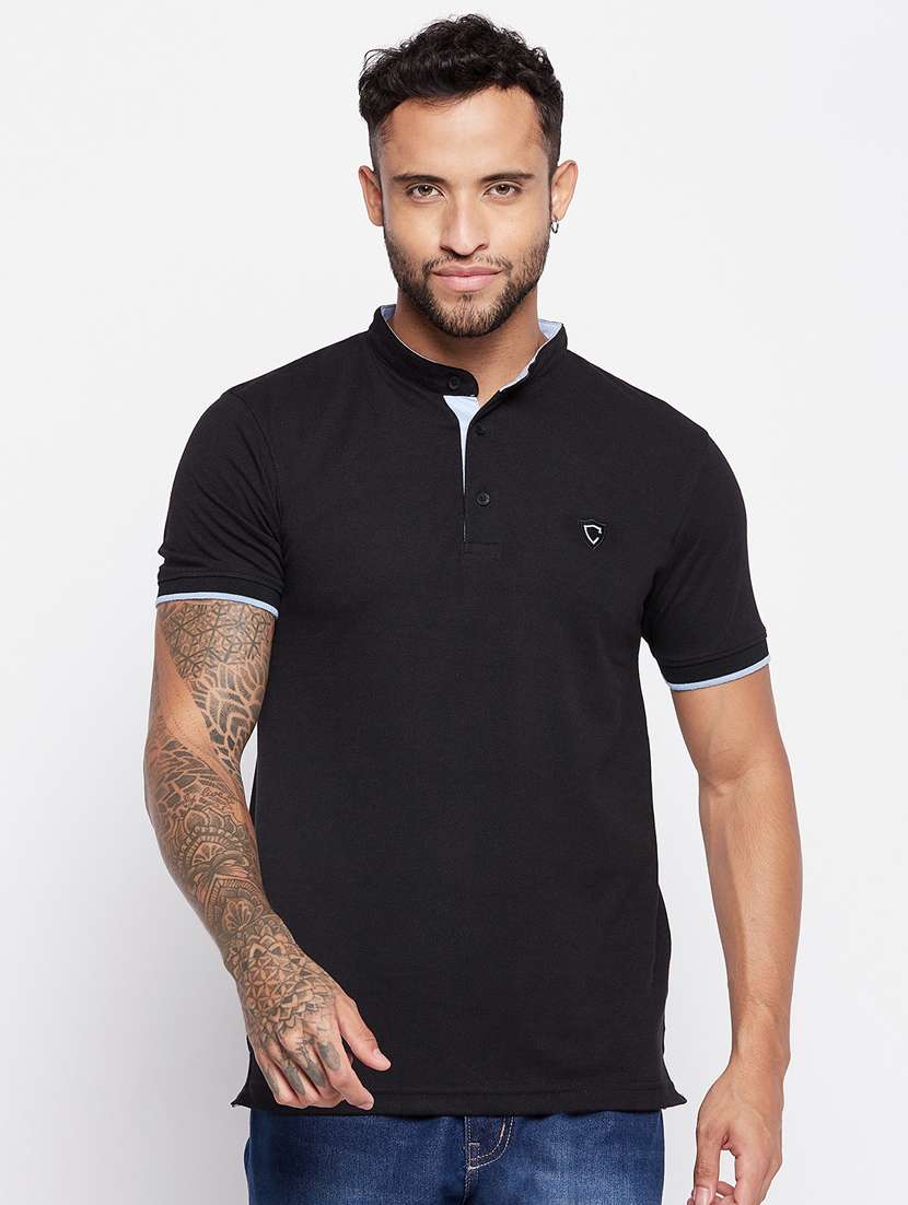 black solid t-shirt