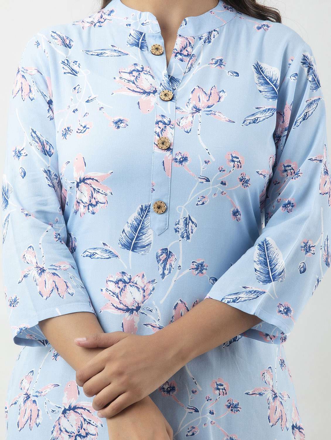 blue self design kurta palazzo set - 19481707 -  Standard Image - 3