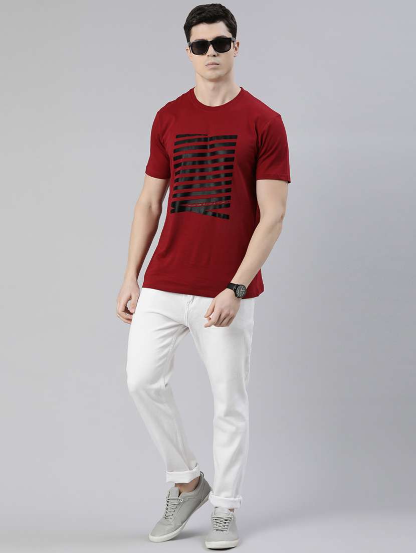 maroon chest printed t-shirt - 19484140 -  Standard Image - 3