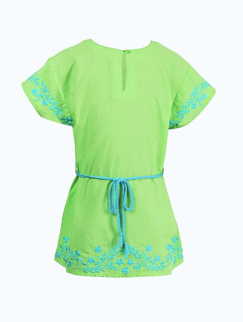 girls round neck top - 19488967 - Standard Image - 0