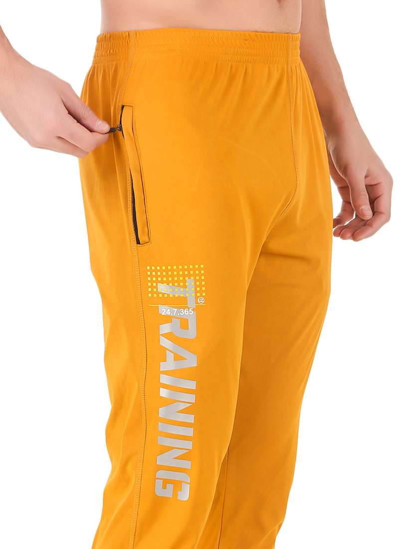 men mid rise jogger - 19495066 -  Standard Image - 3