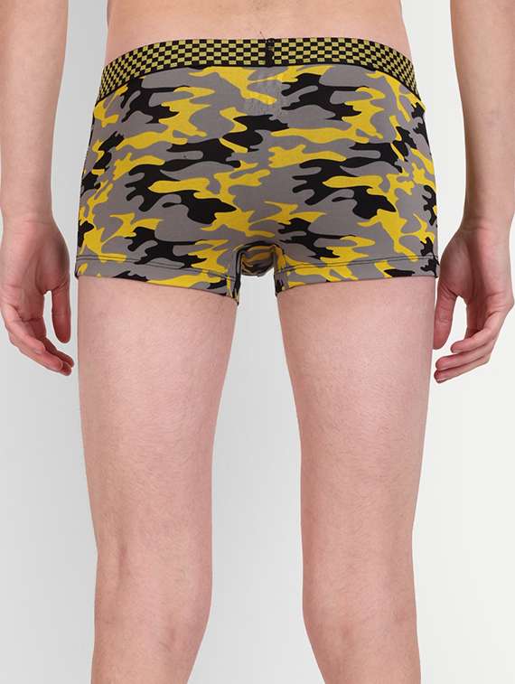 yellow printed cotton trunk - 19496915 -  Standard Image - 3