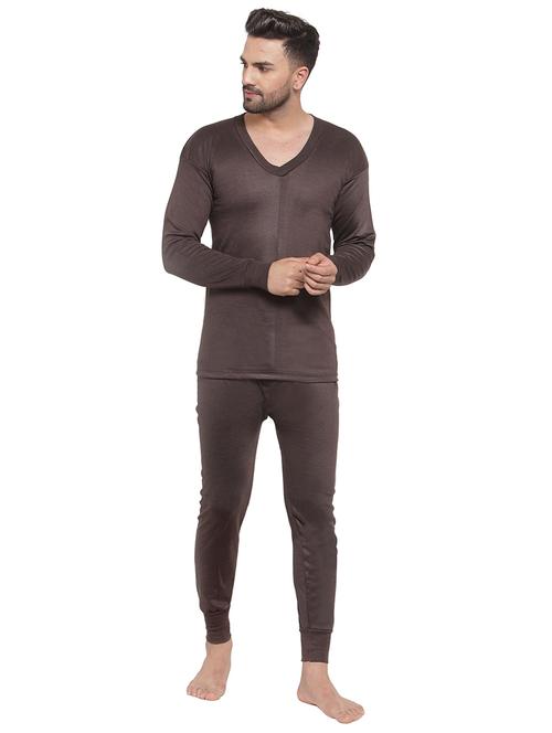 brown cotton thermal set - 19497504 -  Standard Image - 0