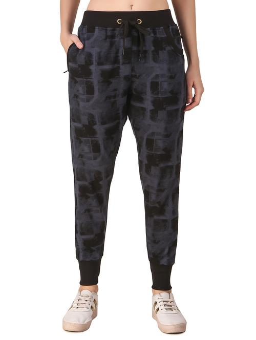 mid rise printed jogger - 19503449 - Standard Image - 0