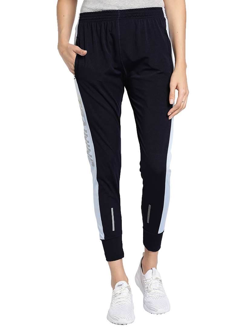 mid rise printed jogger