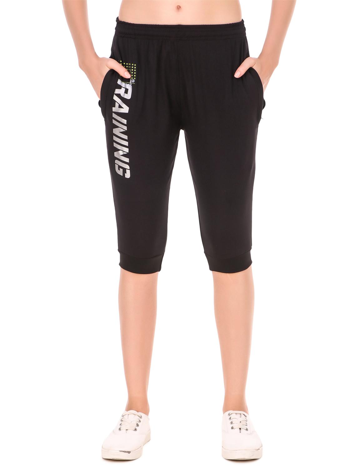 black sports capri - 19503815 - Zoom Image - 0