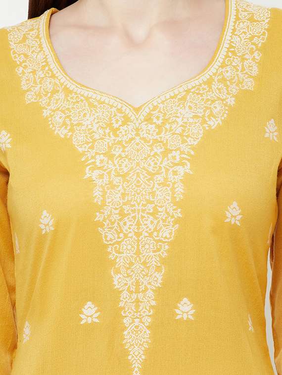 printed unstitched suit set - 19511052 - Standard Image - 5