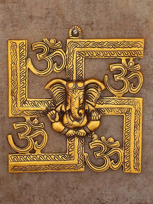 wall hanging sculpture by gunnu sales - 19518812 -  Standard Image - 0
