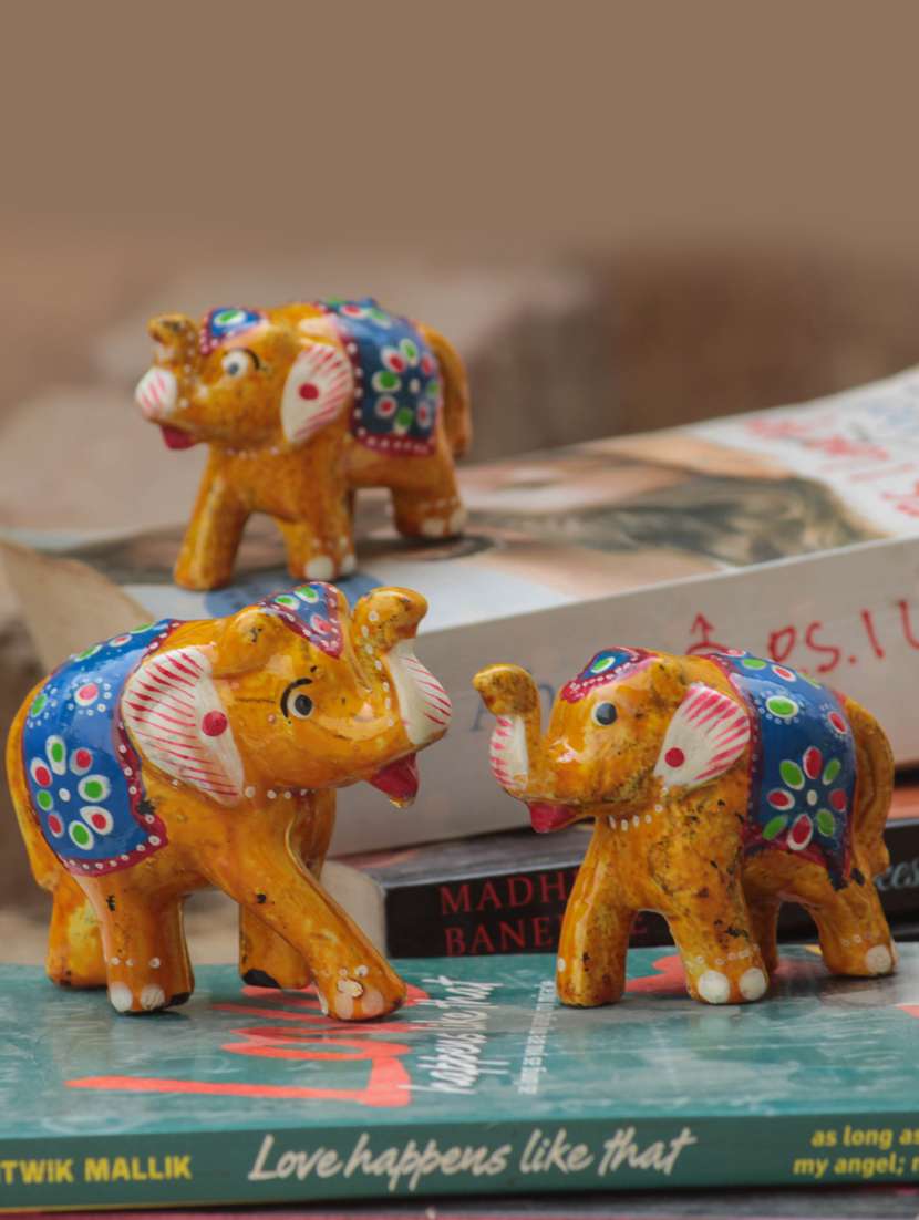 handcrafted decorative showpiece by gunnu sales