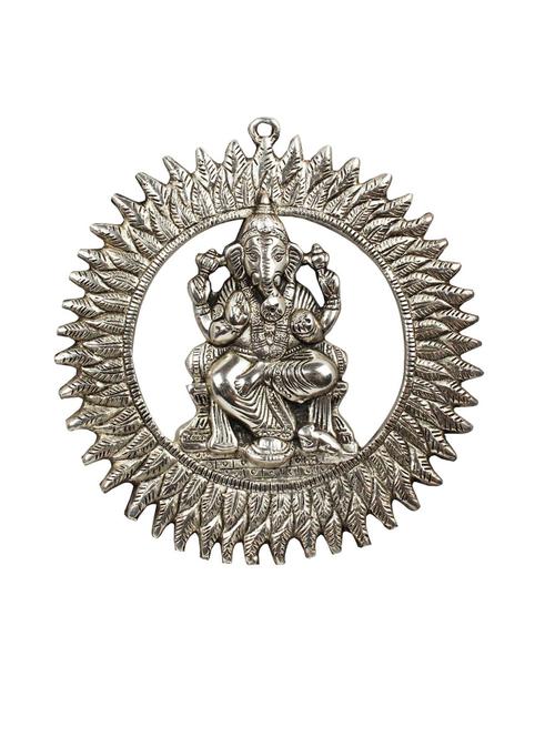 handcrafted decorative showpiece by gunnu sales - 19519319 -  Standard Image - 0