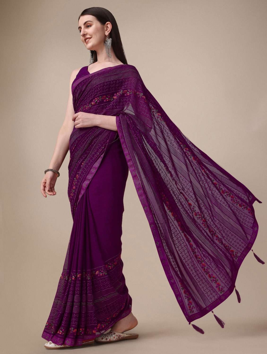 women's embroidered saree with blouse - 19533469 - Zoom Image - 0