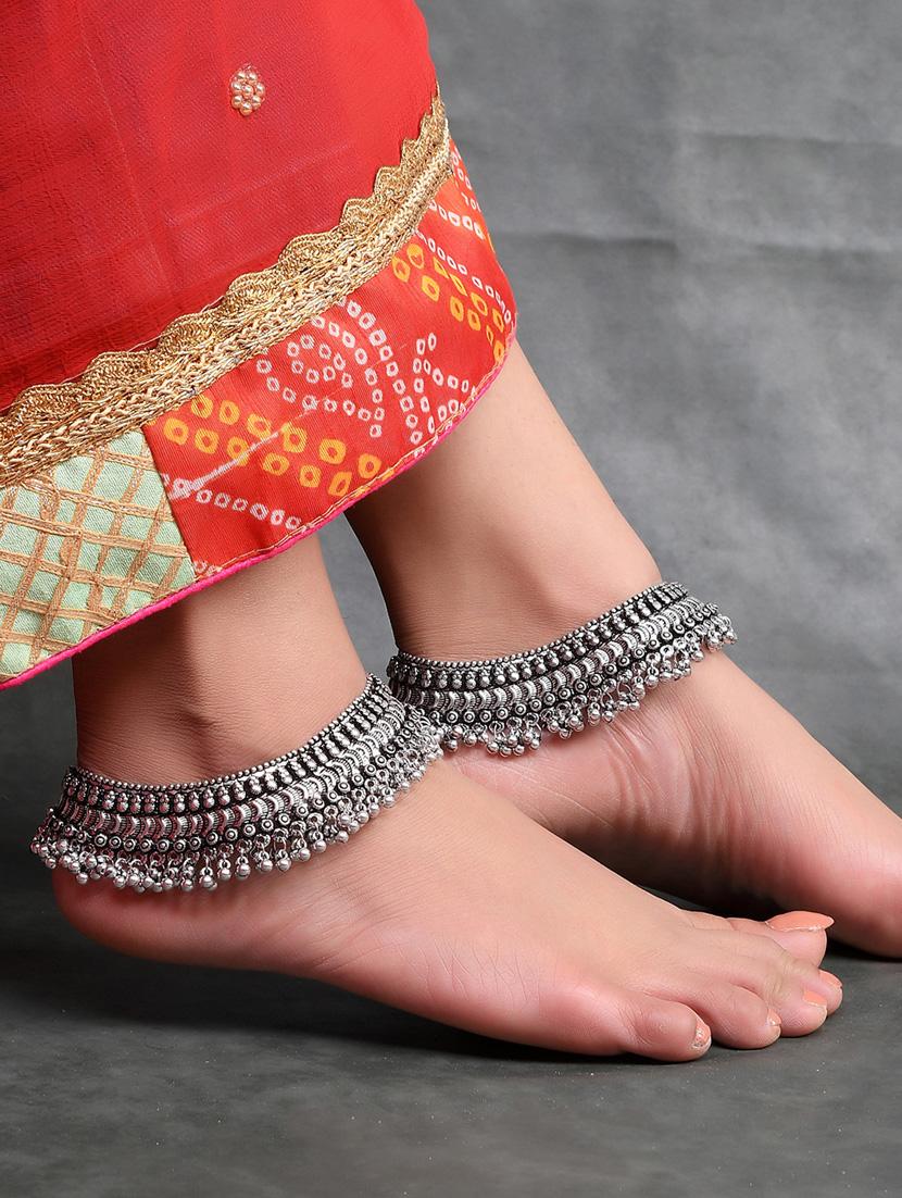 oxidised silver plated heavy anklet paijeb for women - 19536452 - Standard Image - 3